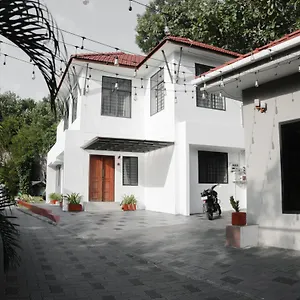 Rockdale Resort