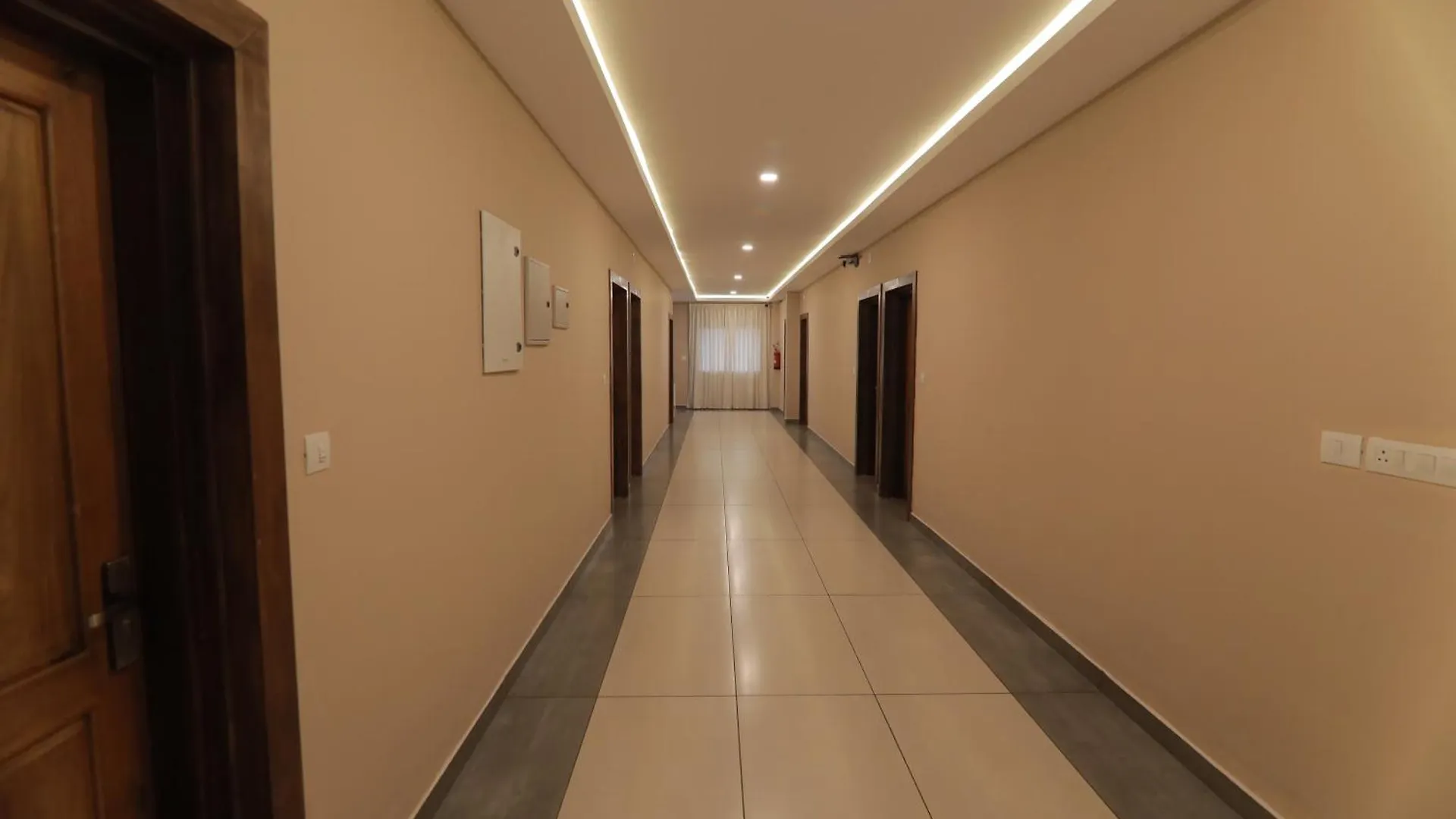 Opm Inn Payyannur